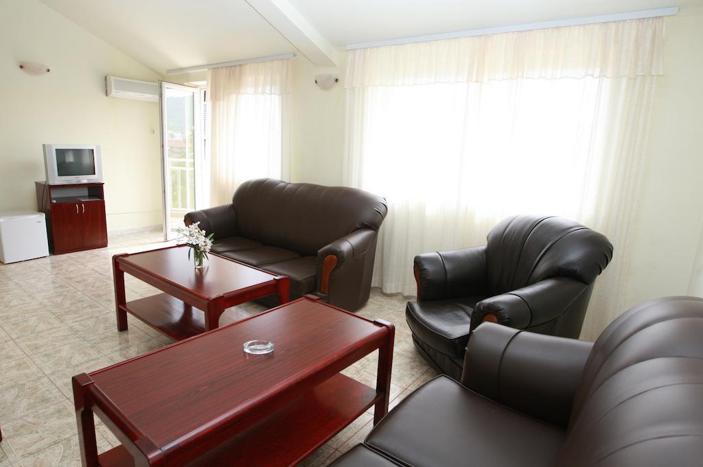 Hotel Vila Prestige Budva Zimmer foto